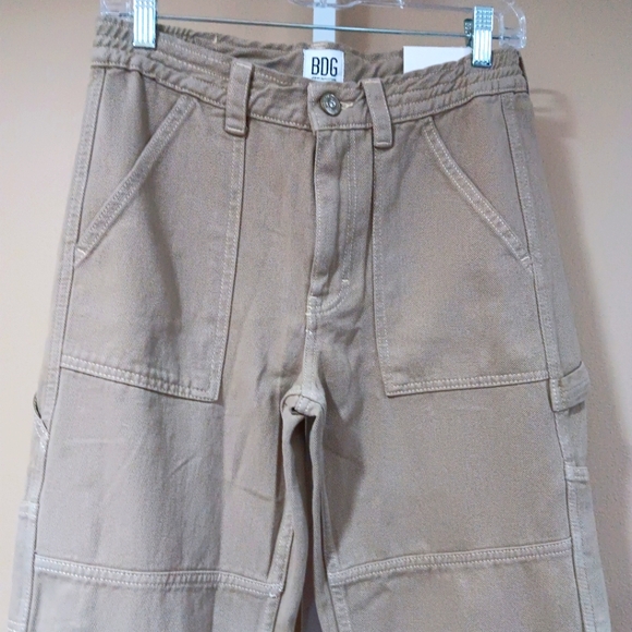 BDG Women's (Size 26) Sand Color Utility Skate Pants (NWT) - Picture 2 of 12